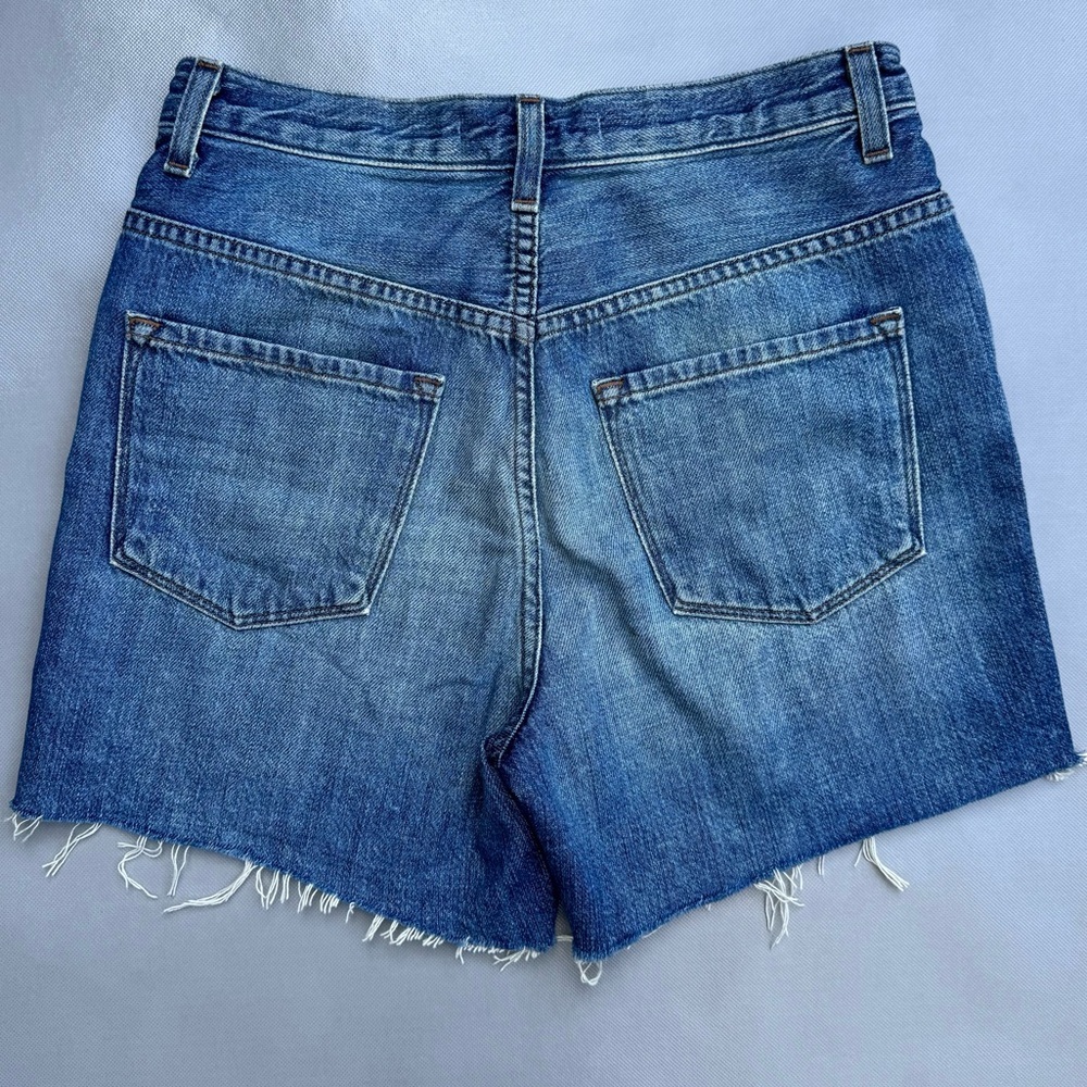 J Brand Joan Denim Shorts - Picture 4 of 5